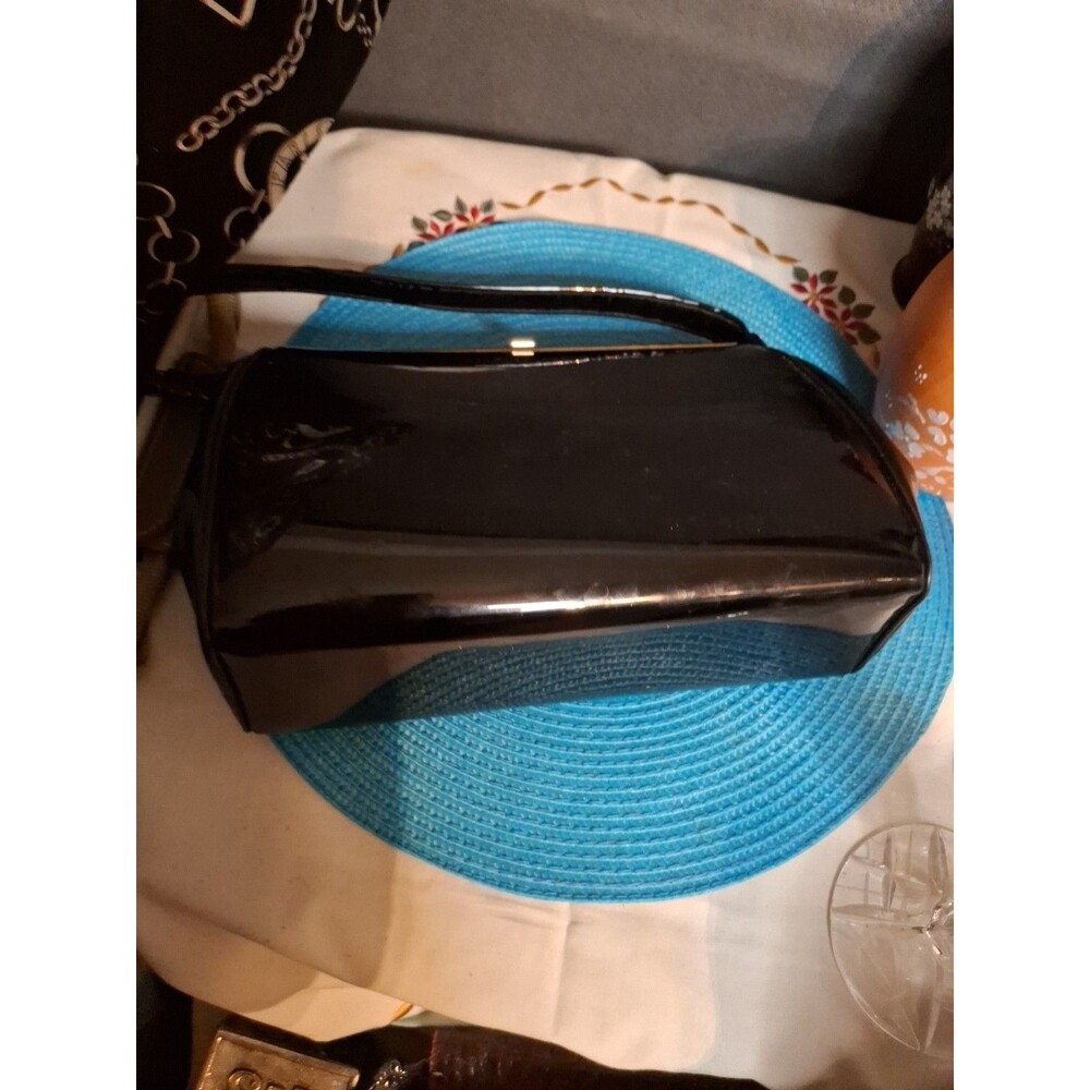 vintage black patent leather purse - Picture 16 of 16